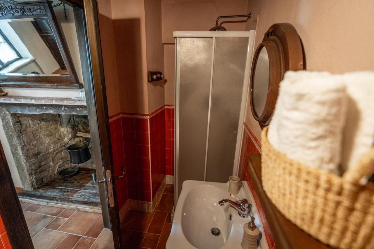 Gilda E I Suoi Amici Bed & Breakfast Neive Exterior photo